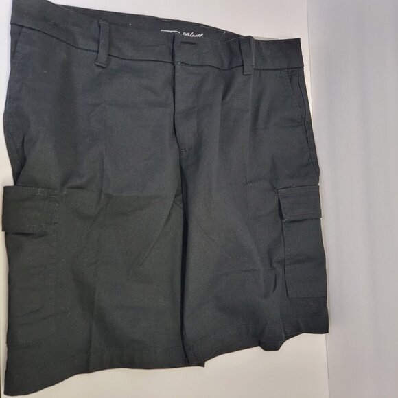 NWT Dickies Womens Perfectly Slimming Black Cargo Shorts 14 - Picture 1 of 12